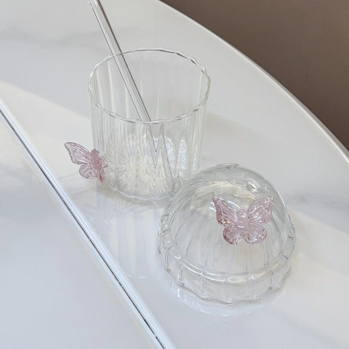 Vertical Straw Butterfly Cup With Straw Borosilicate Glass - Sluxe Fashions