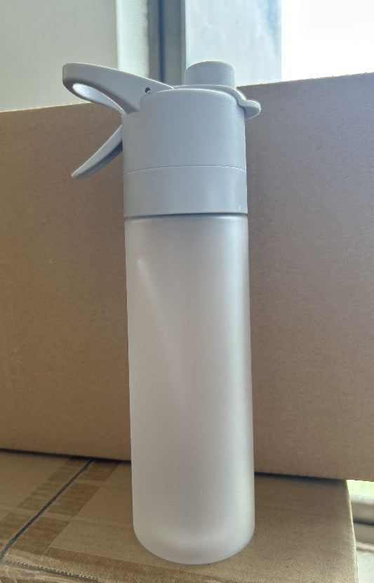 Spray Water Bottle For Girls Outdoor Sport Fitness Water Cup Large Capacity Spray Bottle Drinkware Travel Bottles Kitchen Gadgets - Sluxe Fashions