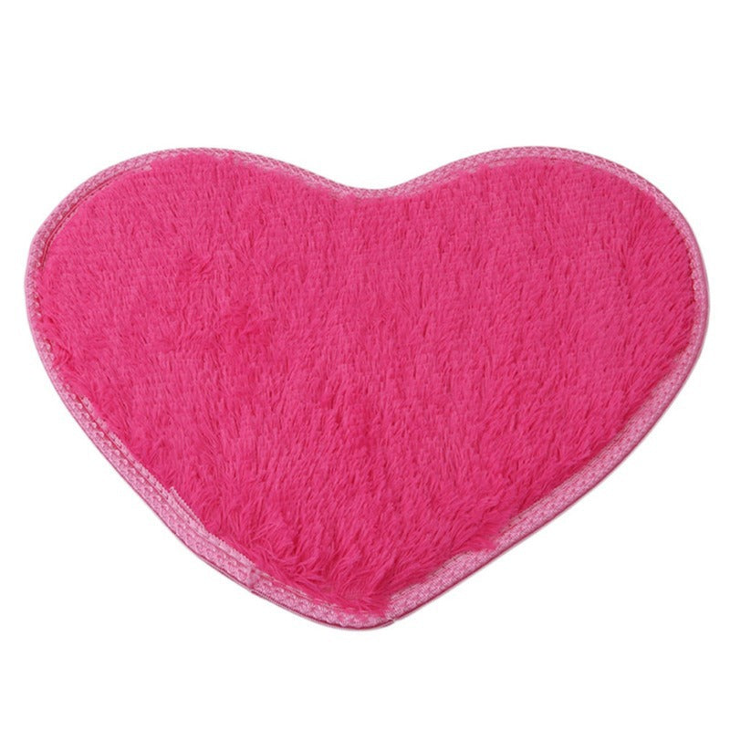 Heart-shaped Silk Wool Bedroom Love Floor Mat Bedside Lint-free Cute Heart Shape Carpet Sluxe Global